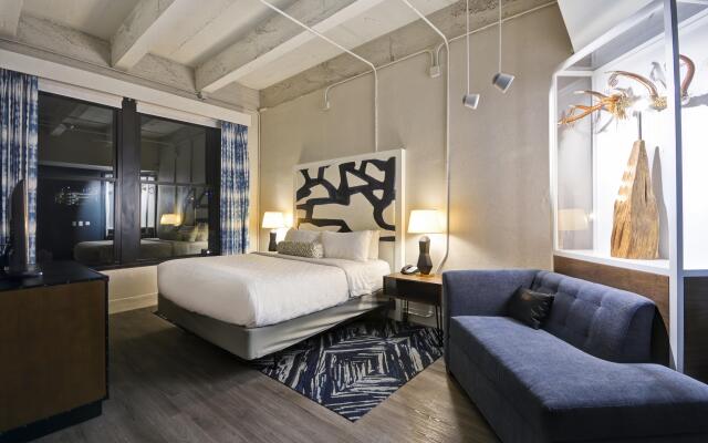 Hotel Indigo Kansas City - The Crossroads by IHG