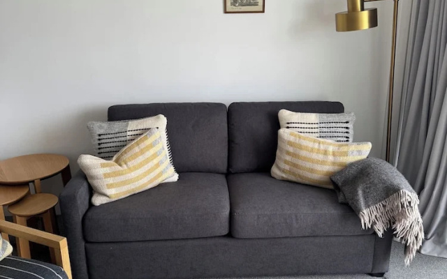 The Little Beachside Apartment – Guest Rooms – Sydney