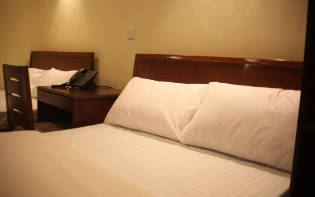 Fortune Hotel