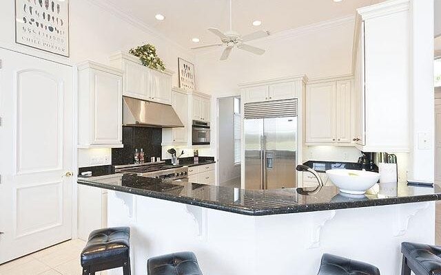 Bahama Mama 4 Br home by RedAwning