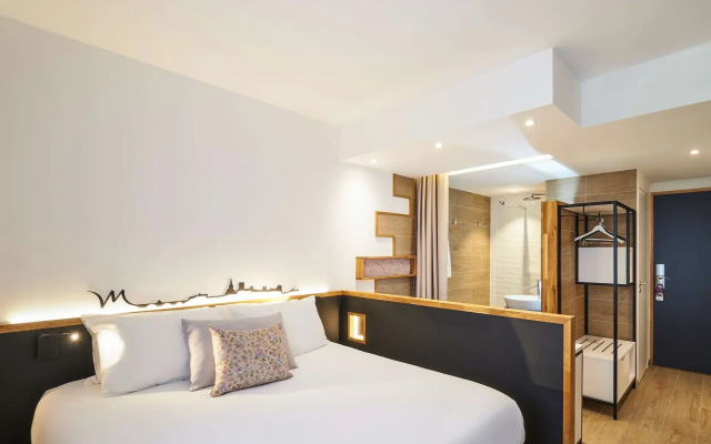 Mercure Avignon TGV Hotel et Spa