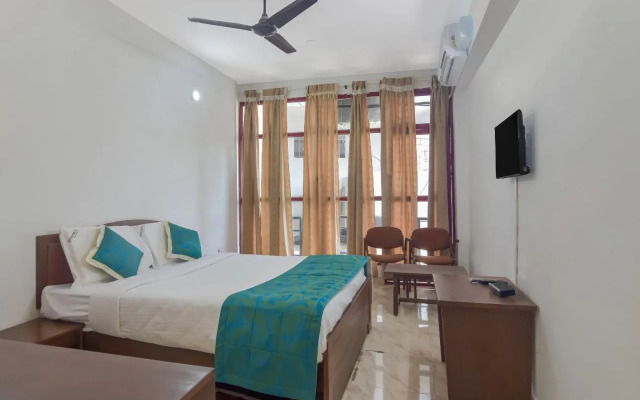 Hotel Raj