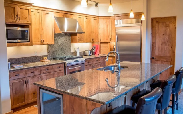 The Timbers #4N-2 - 2 Br Condo