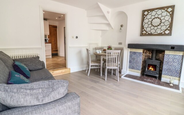Sunny Cottage
