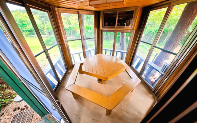 Anmyeondo Pinetree Villa Pension
