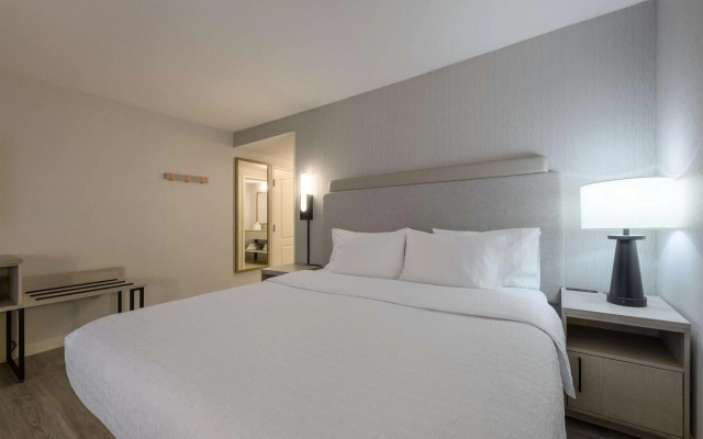 Hampton Inn & Suites by Hilton Moncton