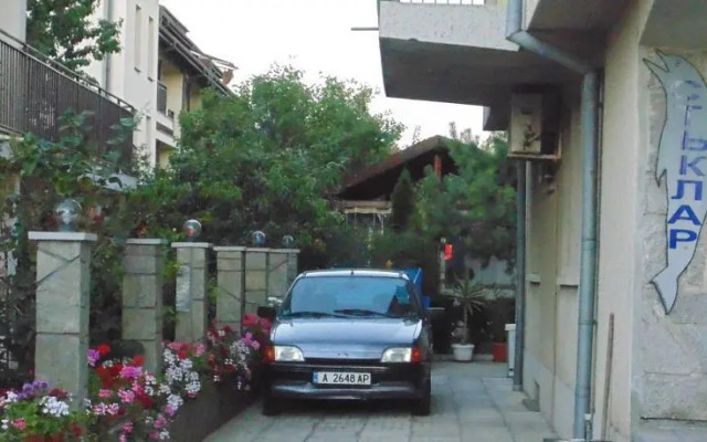 Topalovi Guest House