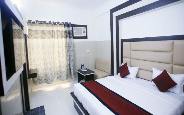 Oyo 17006 Hotel Girnar