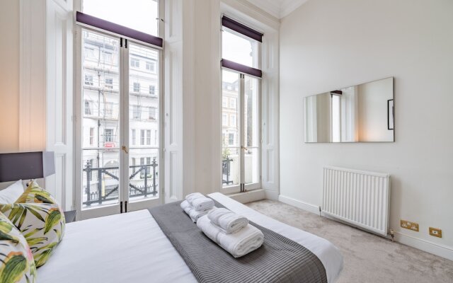 Somerset Court Apartments