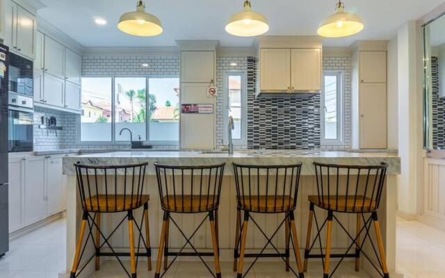 3Bd Pool Villa Pattaya with Sauna - Exquisite Pool Villa B