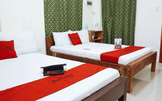 RedDoorz Plus @ Catarman Dauis