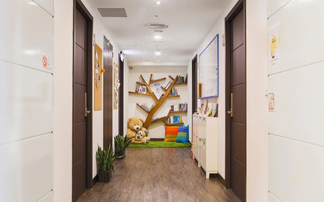 Sleepy Dragon Hostel