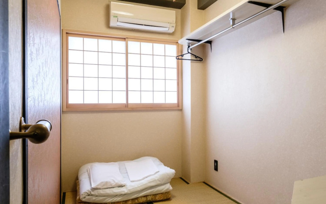 Yokohama Hostel Village Hayashi Kaikan – Guest Rooms – Yokohama