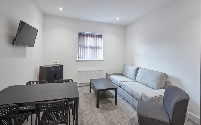 Host   Stay   Apartment 2  Loftus