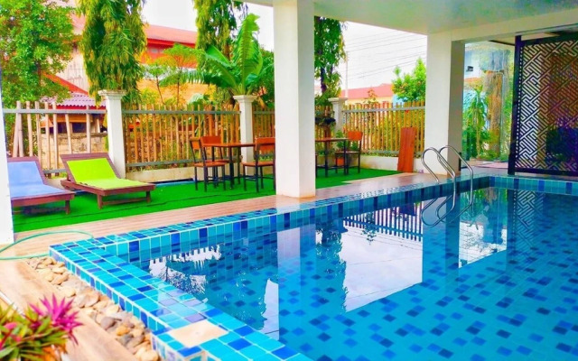 Vang Vieng Topview Hotel