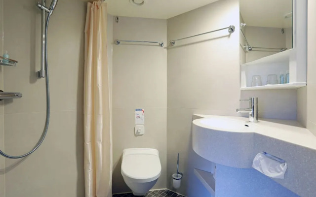 Hotelkabinenschiff Junker Jörg