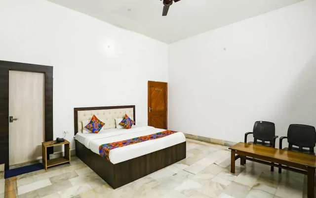 Fabexpress Prashansa Palace
