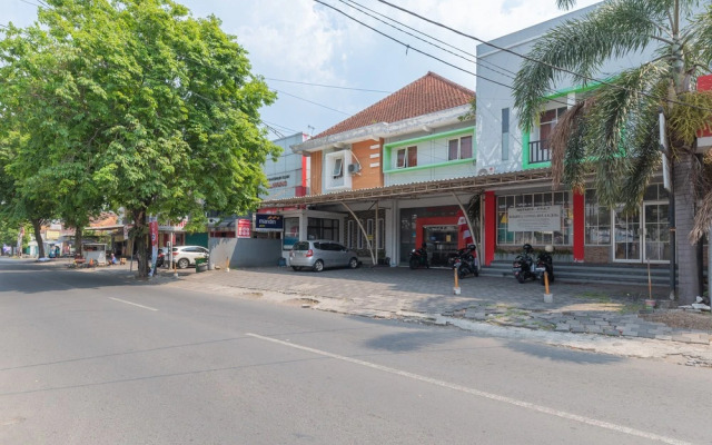 RedDoorz @ Ciliwung Guest House Syariah