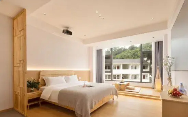 Shuiyunjian B&B (Wuyuan Huangling Scenic Area Branch)