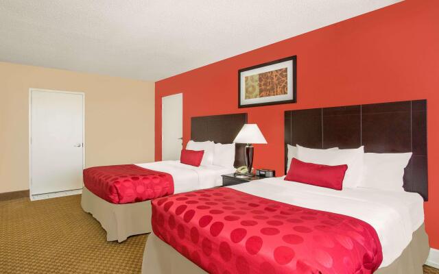 Ramada Plaza by Wyndham Fayetteville Fort Bragg Area