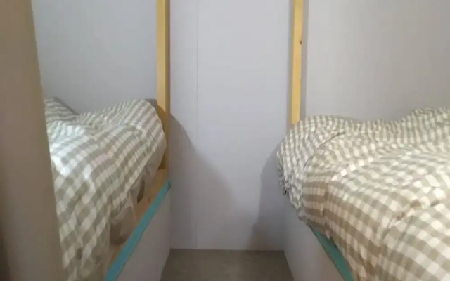 World Inn Muroran Nakamano-Ie! Noboribetsu, Toyako, Sapporo, and Airport Direct Bus Stop