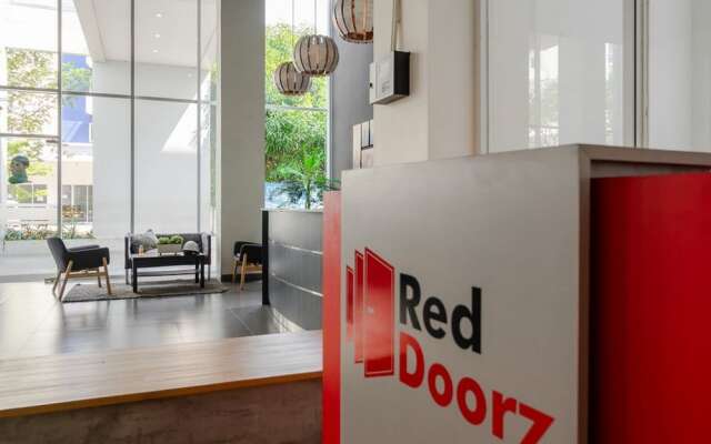 RedDoorz Apartment @ Aeropolis Tangerang