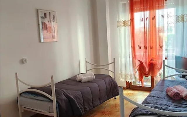 Room in Apartment - La Palma Double Room With Balcony Lapalmarooms