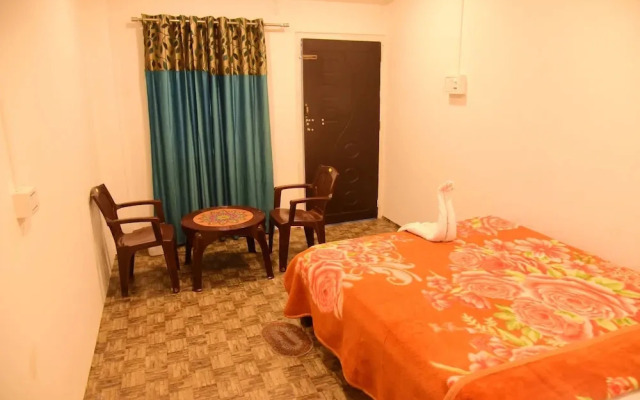 Hotel Paradise Inn