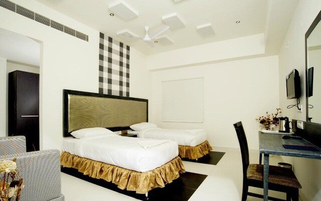 Hotel Palak Residency