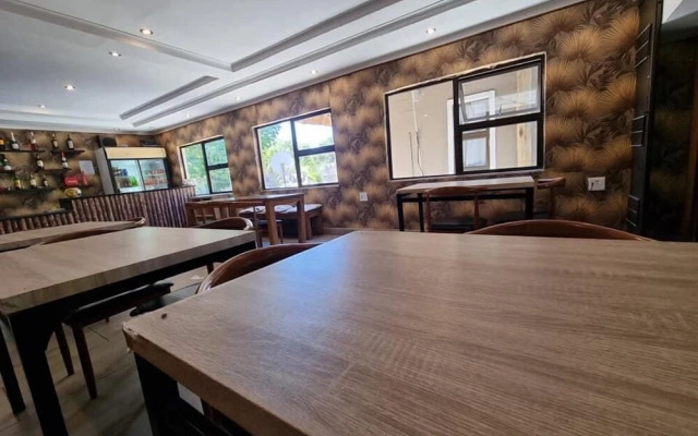 Makgovango Luxury Inn