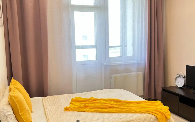 Просторы Невы на Среднерогатской