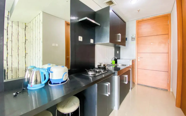 Homey 1Br Apartment At Dago Suites