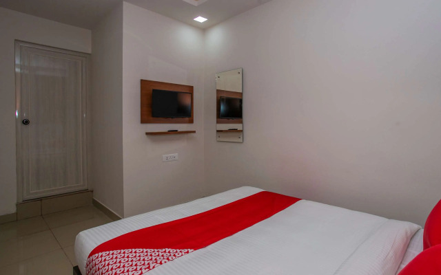 Varcity Phi Pavilion By OYO Rooms
