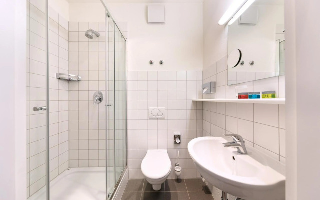 AMH Airport-Messe-Hotel