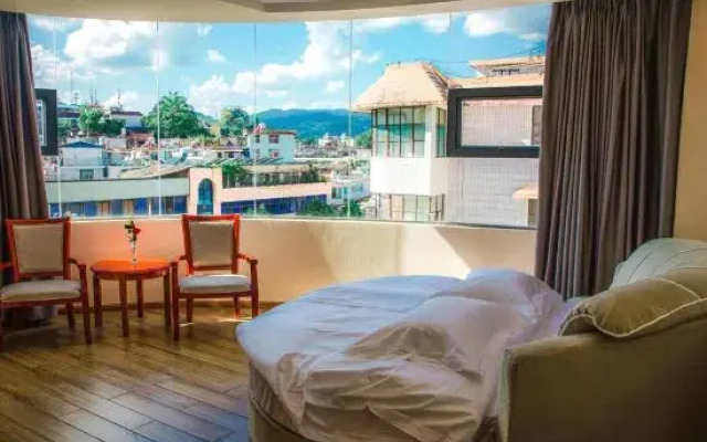 Hotels in Xuanxuan, Mangla