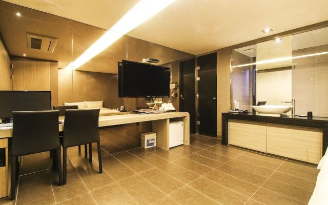 Haeundae Yeoubi Hotel