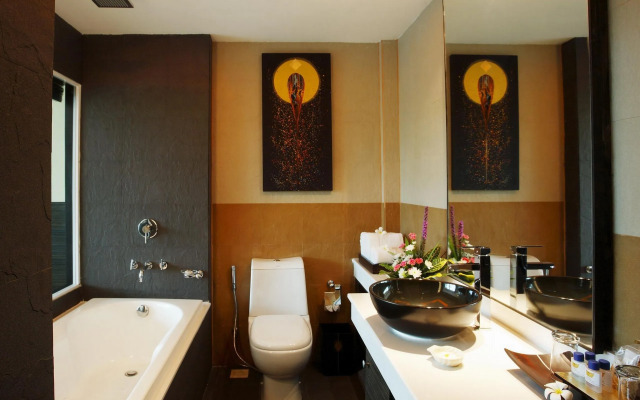 R-Mar Resort and Spa