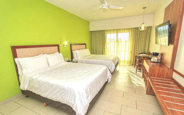 Holiday Inn Huatulco by IHG