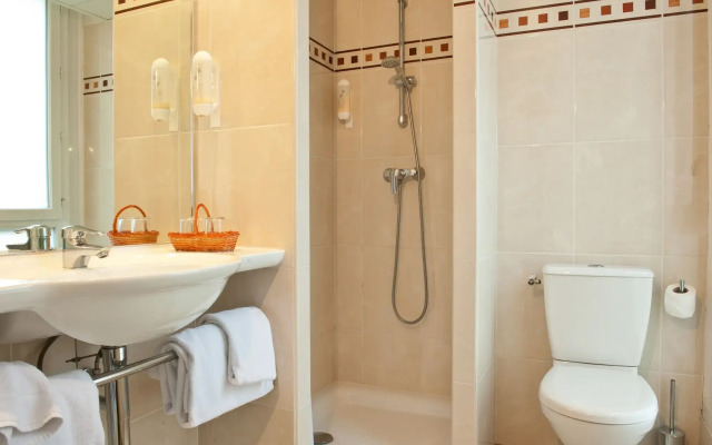 Hotel Champerret Elysees