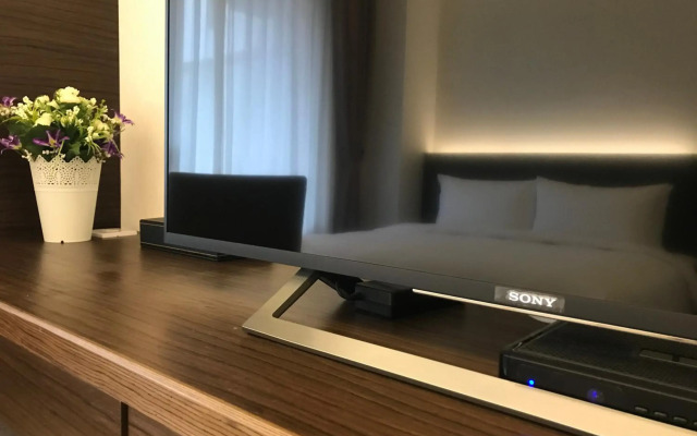 ML Hotel