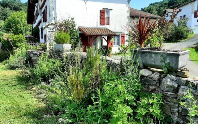 Gîte Hasparren, 4 pièces, 6 personnes - FR-1-384-701