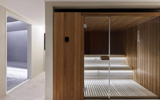 Sir Maximus Boutique Hotel & Spa