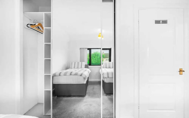 Stunning 2-bed House in Birmingham