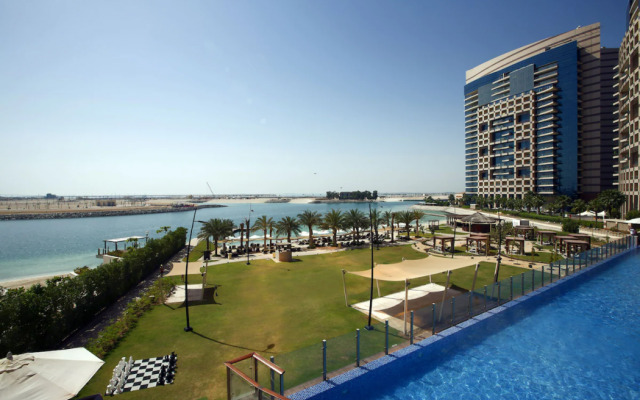 Bab Al Qasr Residence