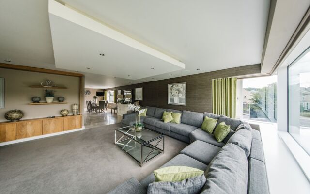 Carus House @ Carus Green