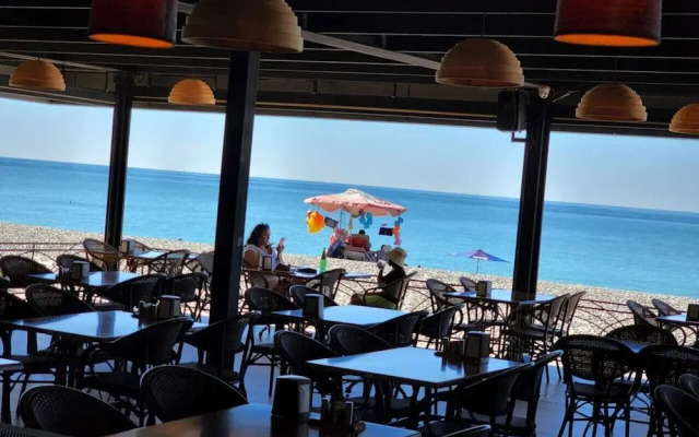 Отель Neptun Palace Kvariati