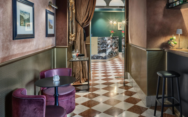 Olimpia Venice, BW signature collection