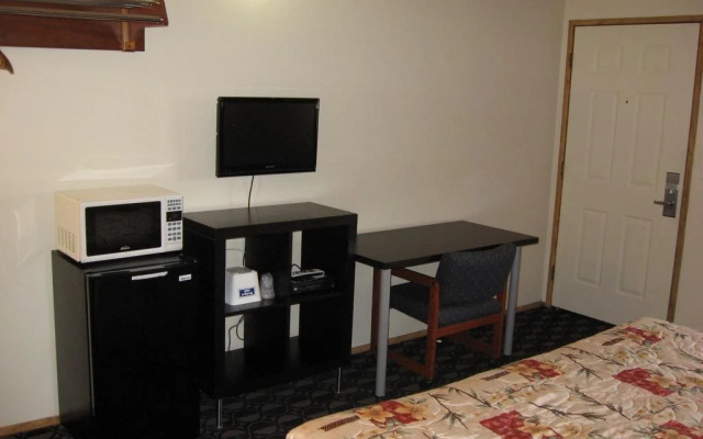 Budget Inn Gladstone By OYO - Portland/Clackamas