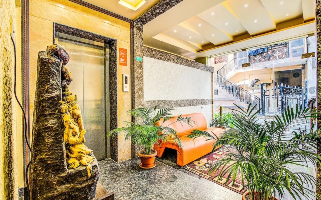 FabHotel Vipra Enclave