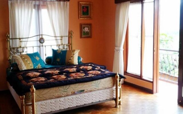 Villa Riri by The London Living